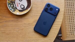 new-photos-give-us-our-clearest-look-yet-at-iphone-18-pro-colours.jpg
